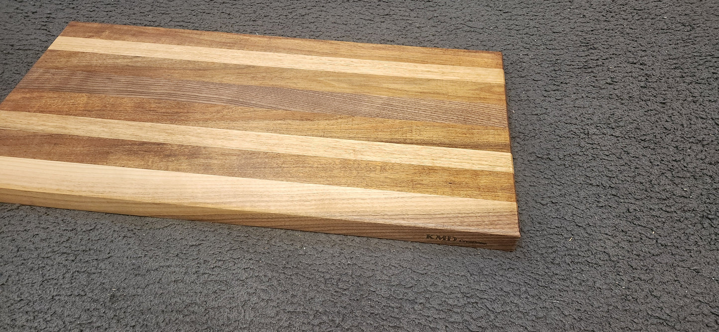Mixed timber chopping board