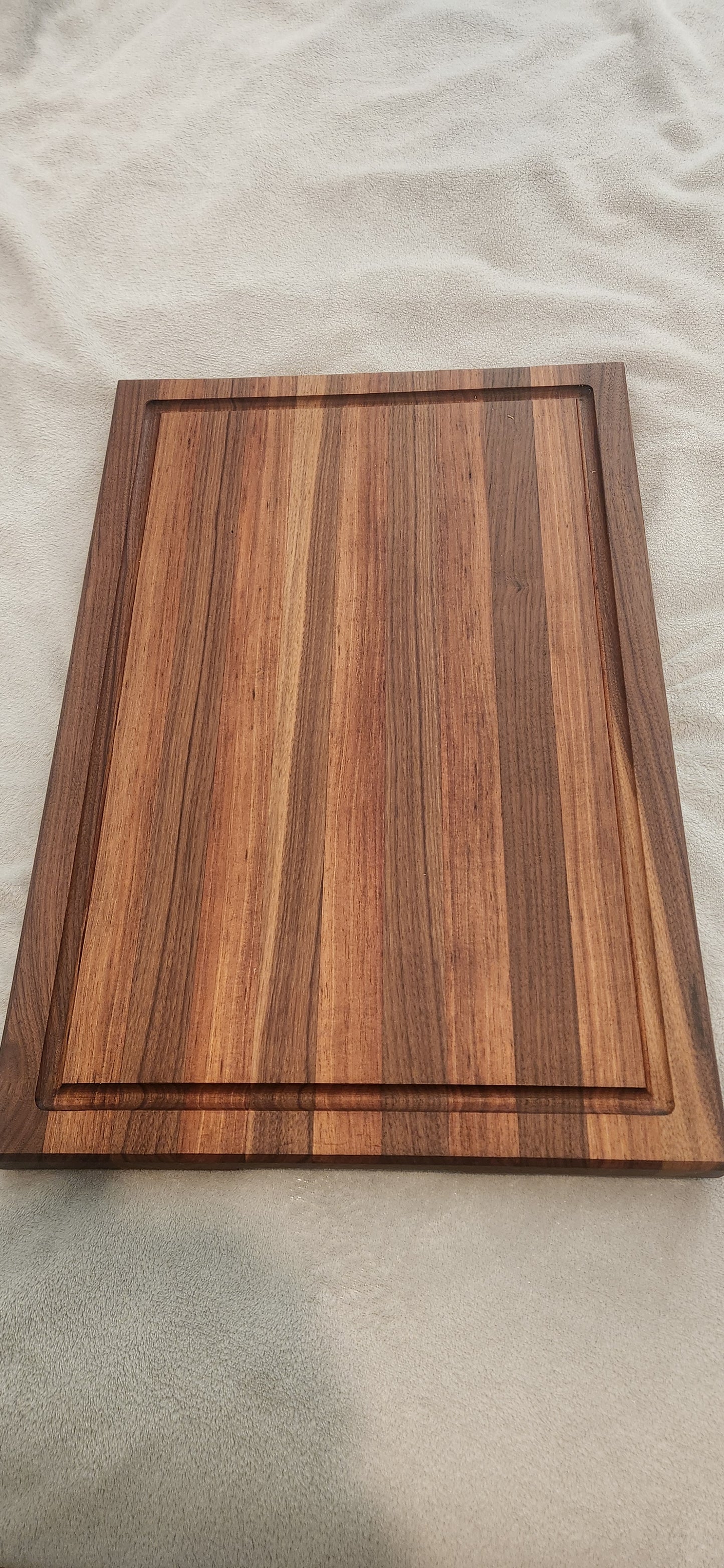 Blackwood and Walnut medium brisket board