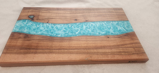 Resin and Ti tree serving board